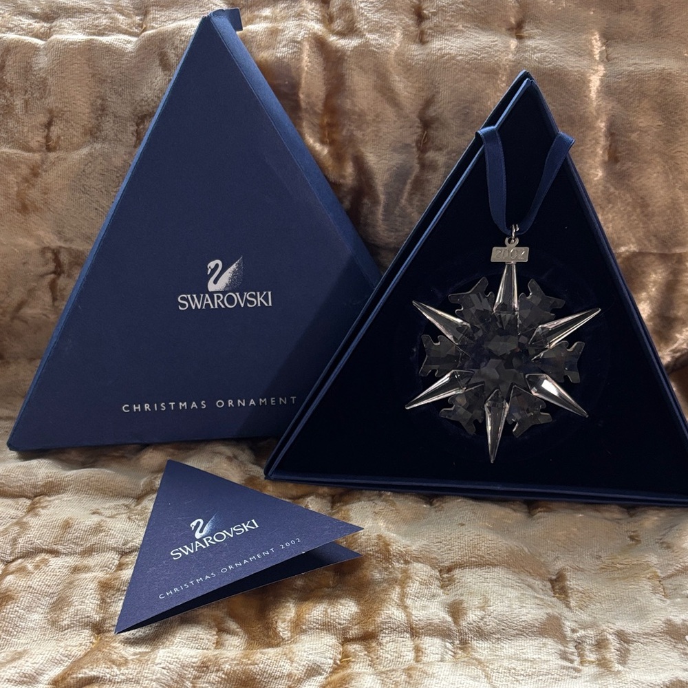 Swarovski 2002 Christmas Ornament